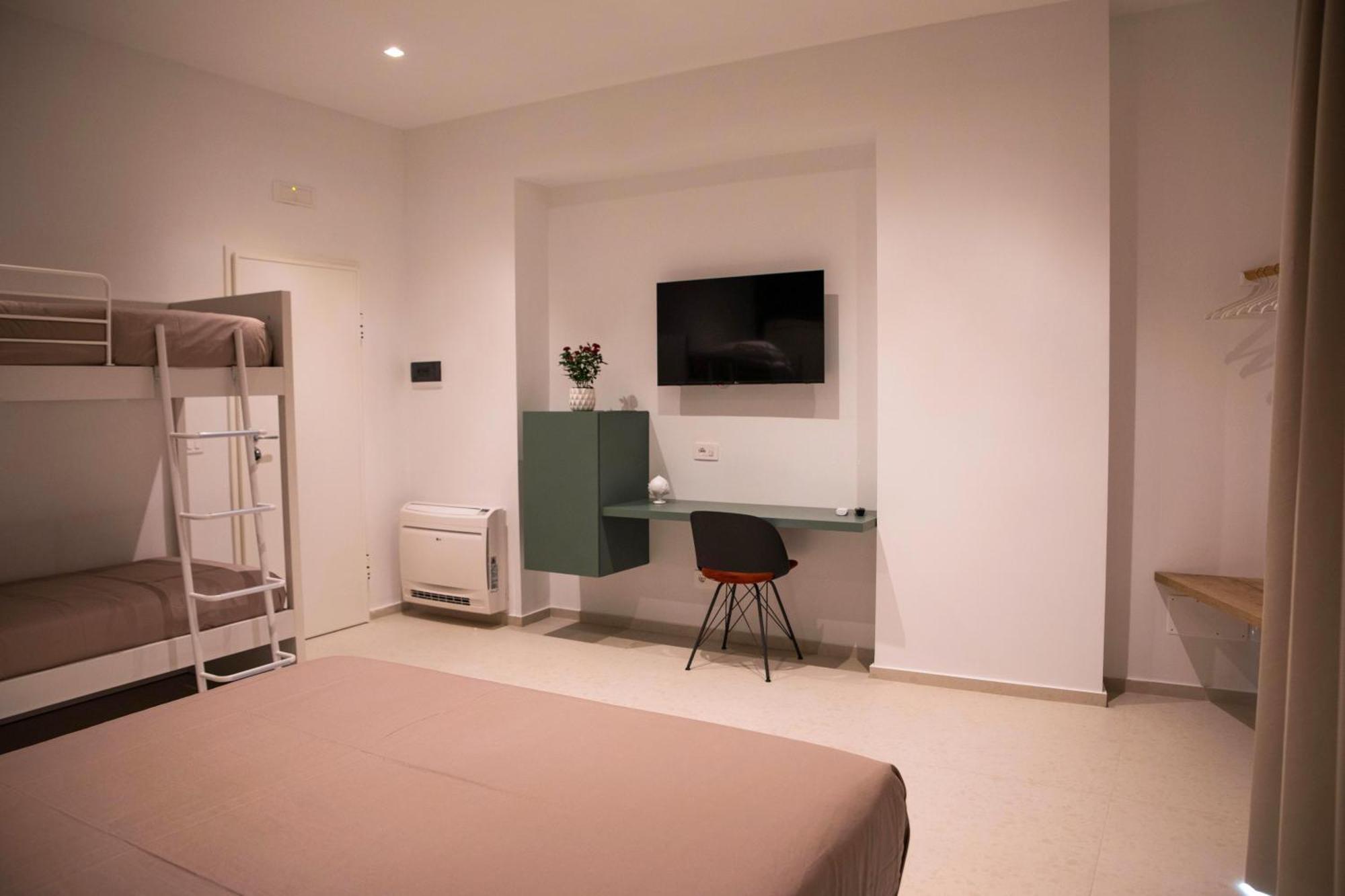 Your House Rooms 3 Conversano Exteriér fotografie